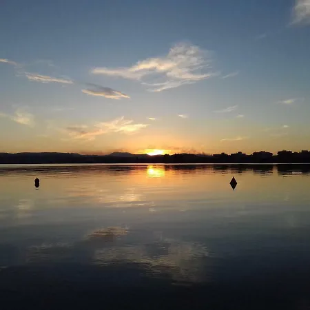 Liland Beachfront Apartman Lefkandí