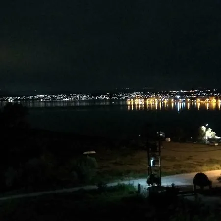 Liland Beachfront Lejlighed