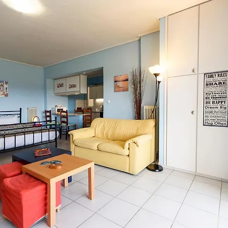 شقة Liland Beachfront