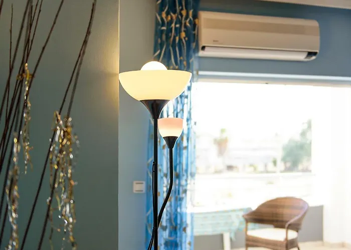 Liland Beachfront * Λευκαντί